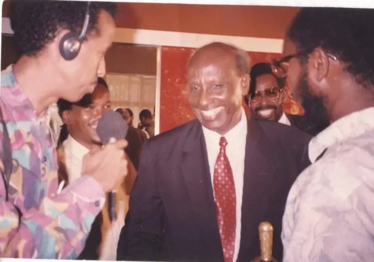 Yusuf Garaad muxuu ka yiri Geerida Janaraal Ceydiid !