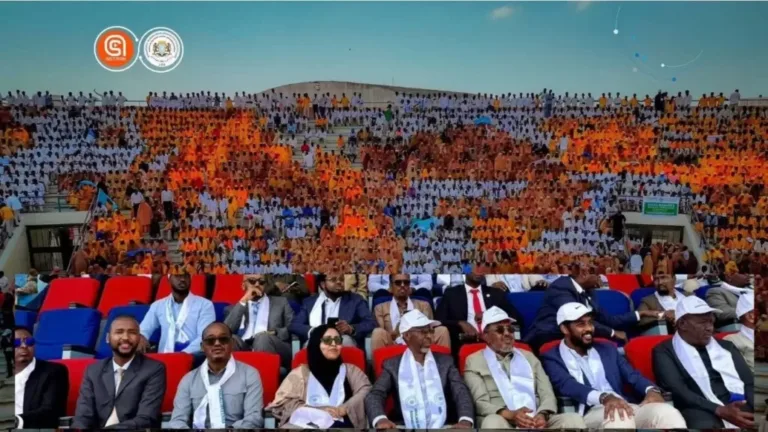 Muqdisho oo si weyn loogu xusay Maalinta Macalinka Soomaaliyeed – 21-ka Nofeembar