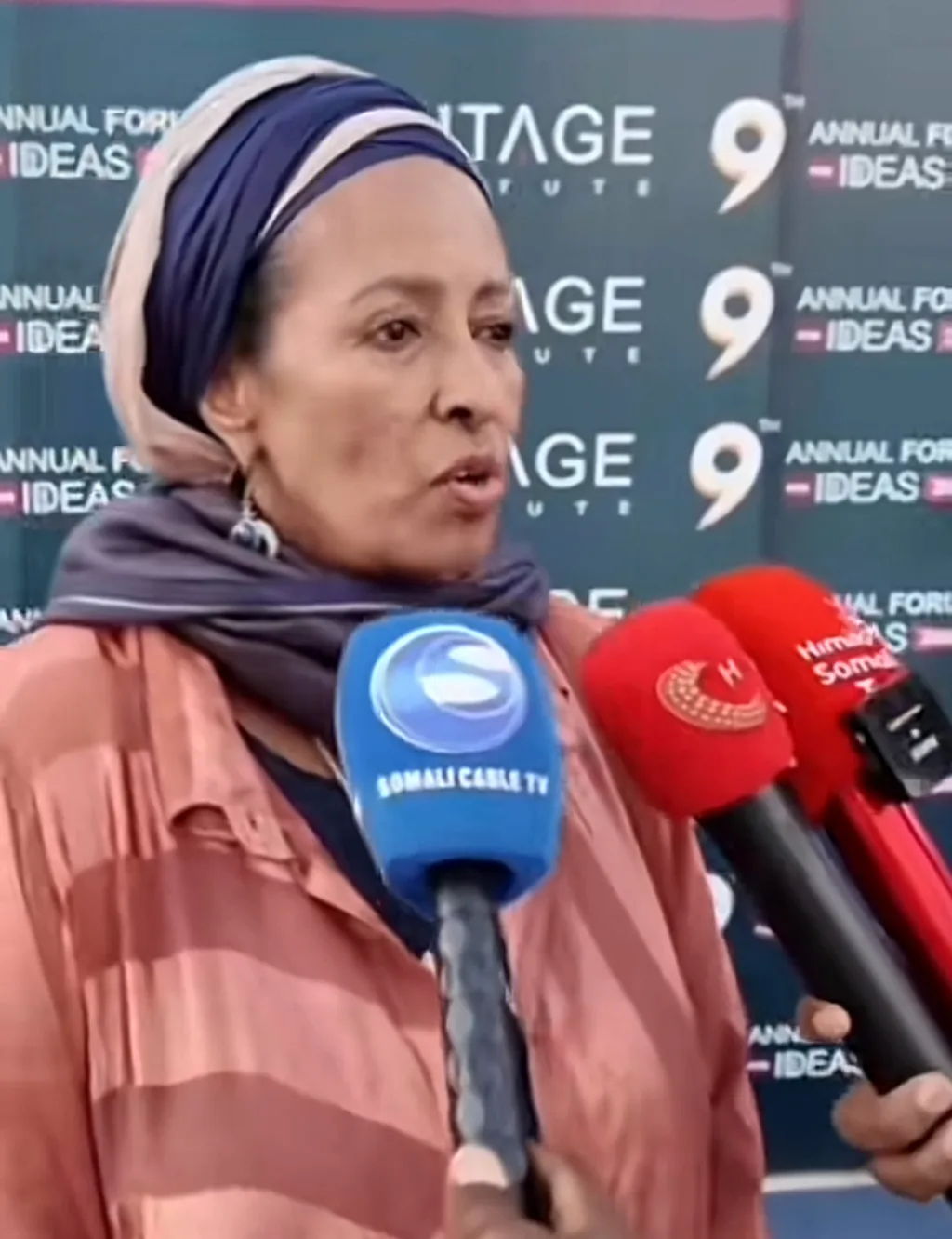 A Somali female politician has alleged that the Prime Minister threatened her life in the past.